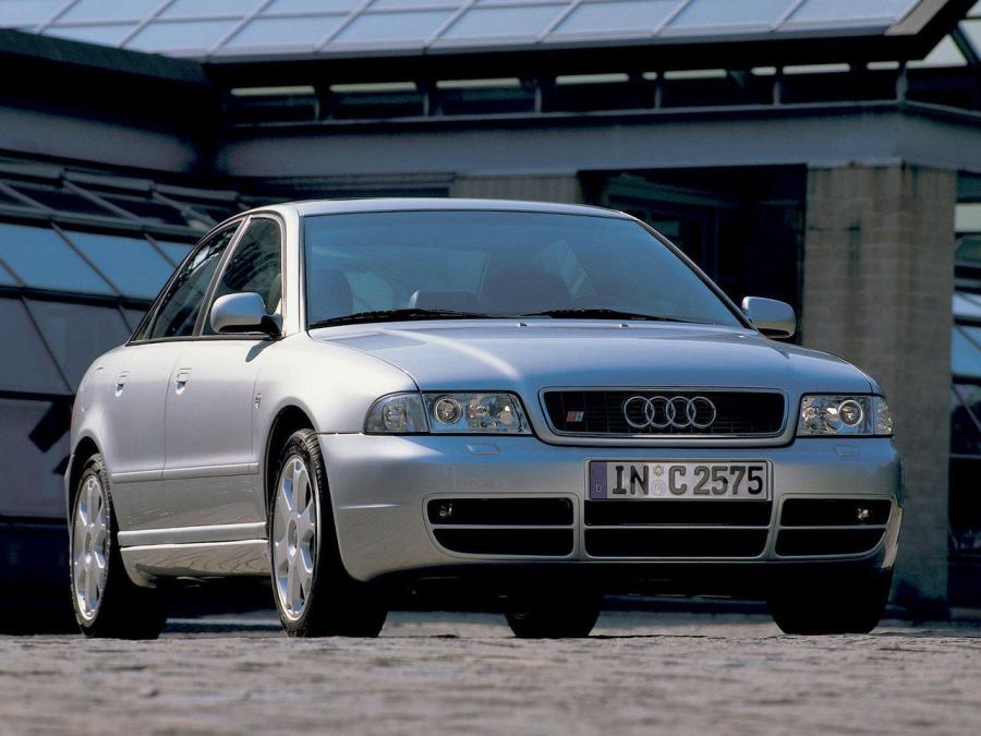  Audi S4 Sedan (B5, 8D) 1997 года  (WW) (фото 3 из 9)